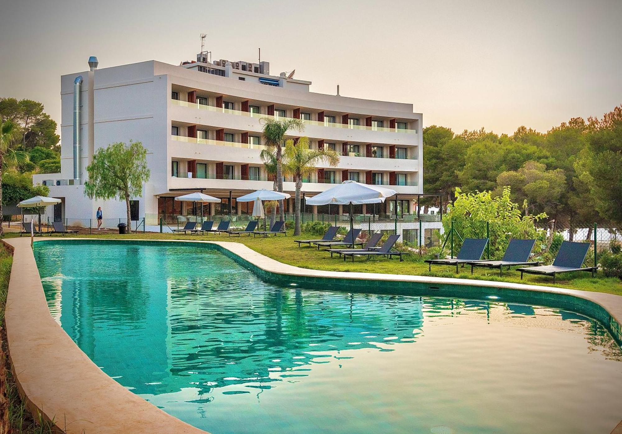 Hotel Serawa Морайра Екстер'єр фото